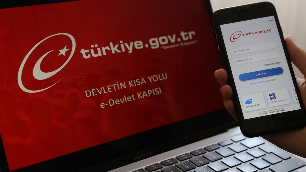 Vatandaşlar e-Devlete giremiyor!