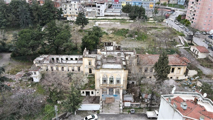 Eski Ruh ve Sinir Hastalıkları Hastanesi, Yaşam Merkezi Oluyor