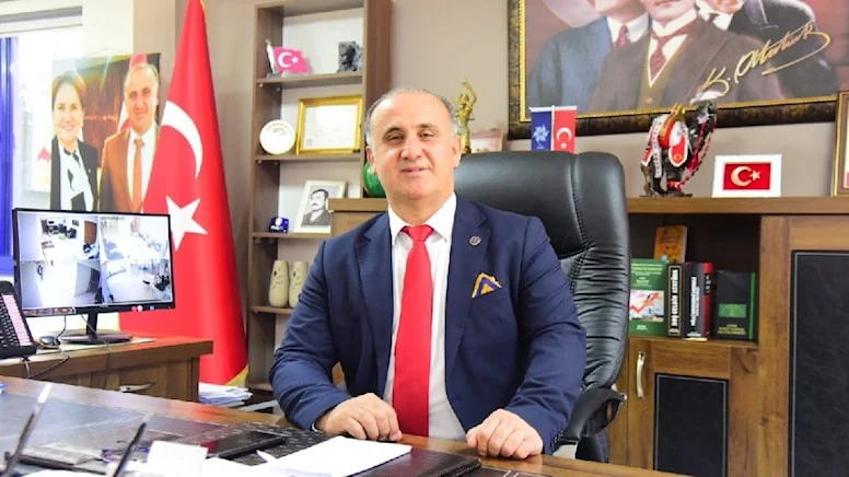 İYİ Parti'de istifa depremi!
