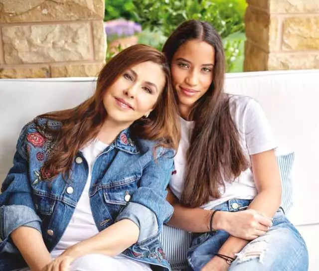 Nilüfer'in kızı kendine hayran bıraktı