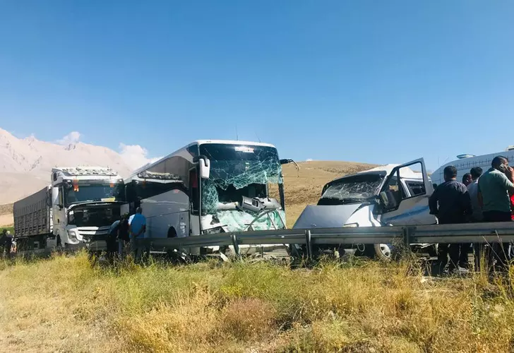 Niğde'de korkunç kaza!