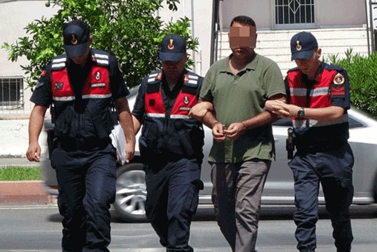 Liman başkanına “rüşvet” gözaltısı