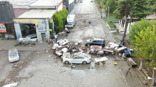 Mobilyacılar sitesindeki hasar havadan görüntülendi