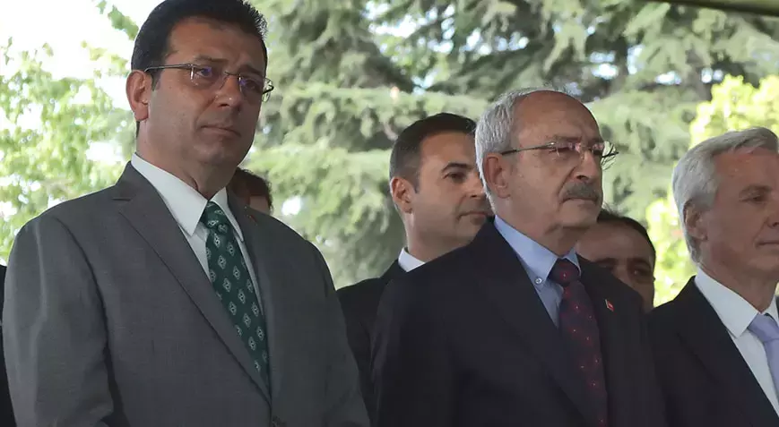 Kılıçdaroğlu ve İmamoğlu Menderes'i mezarı başında andı