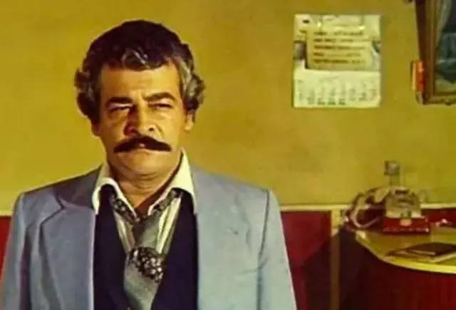 Yeşilçam’ın kötü adamının torunu bakın hangi dizinin yıldızıymış!