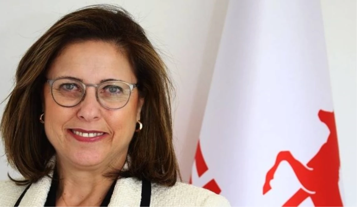 Suriyeliler ve Afrikalı öğrenciler ülkeyi istila etti