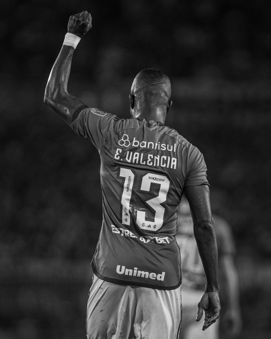 Valencia Fenerbahçe’nin Yardımını Anlattı!