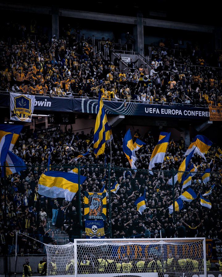 Fenerbahçe Yükselişle İlerliyor!