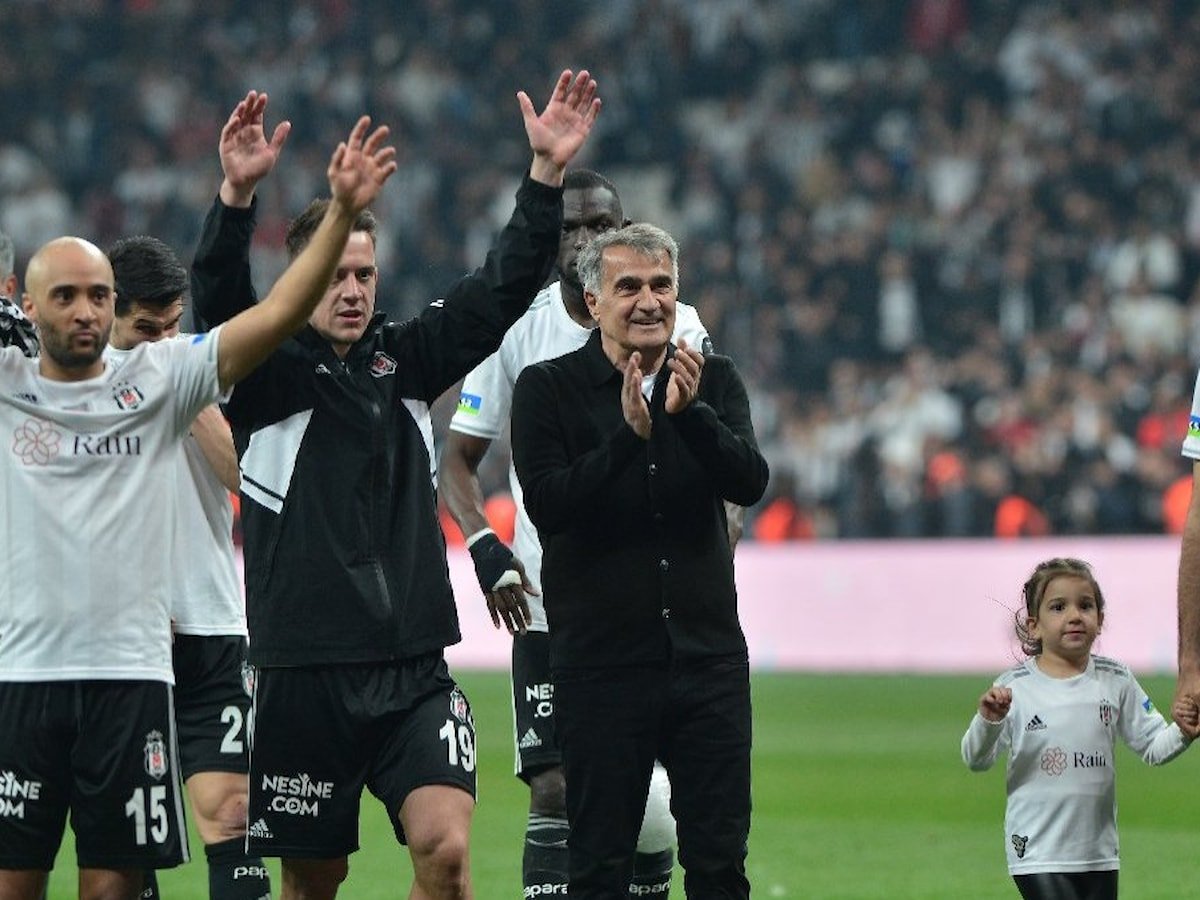 Şenol Güneş Beşiktaş'tan İstifa Etti!