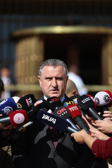 Osman Aşkın Bak'tan UEFA Açıklaması!