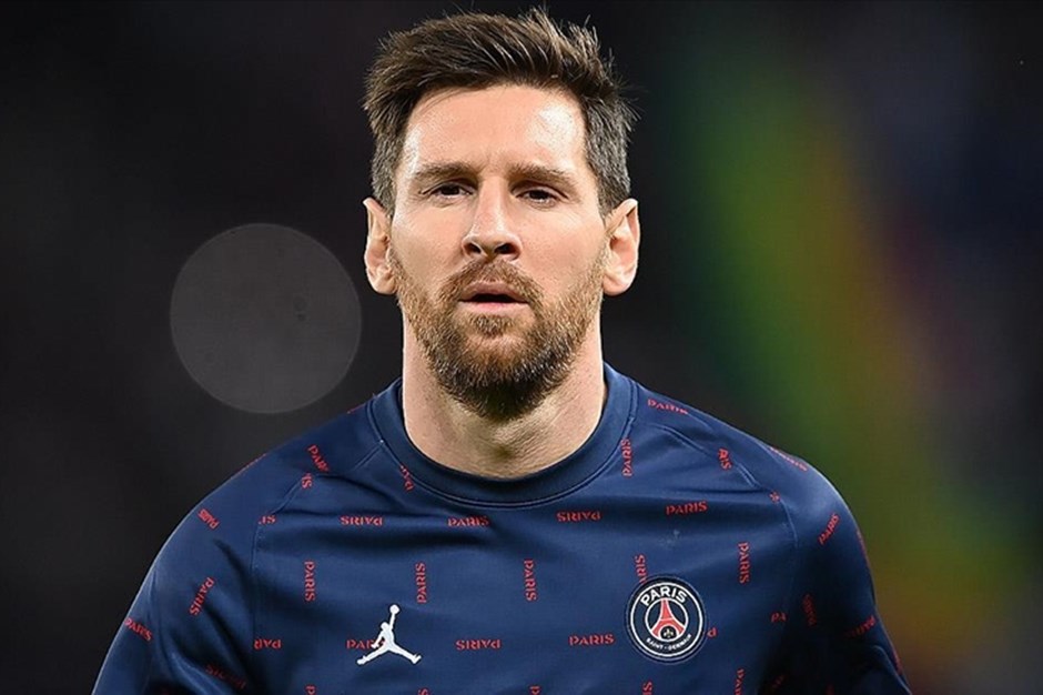 Messi Barcelona yolcusu