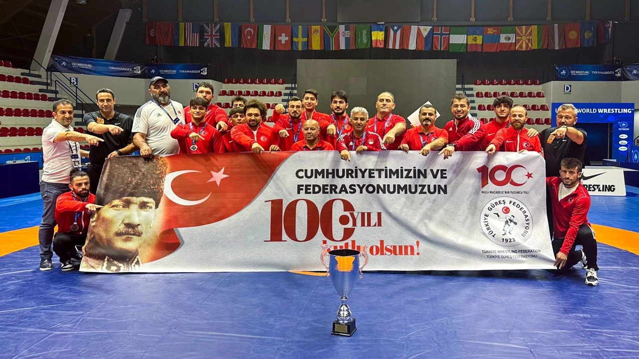 Muhammet Hamza Bakır'dan altın madalya!