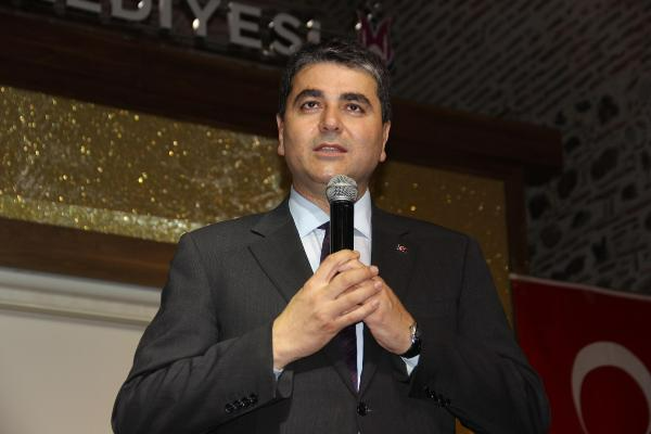 Türkiye'de siyasal sistem çürümüştür
