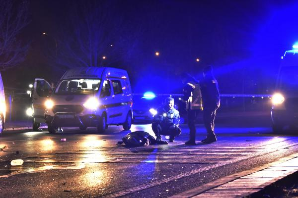 Konya'da otomobilin çarpmasıyla ölen 5 kişinin kimliği belli oldu