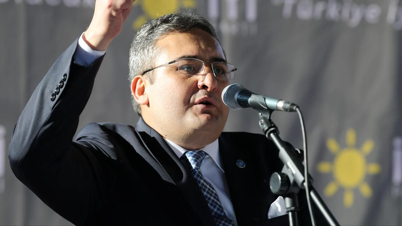 CHP’nin o ilçedeki adayı eski İYİ Partili Özarslan!
