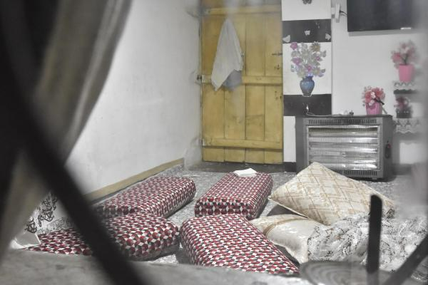 Kiracı evini ilaçladı, ev sahibinin ailesinden  torun öldü 5 kişi hastanelik oldu