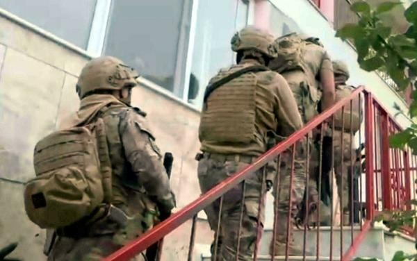 9 ilde FETÖ operasyonu: 10 gözaltı