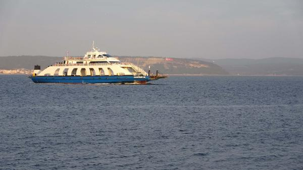Gökçeada ve Bozcaada feribot seferleri iptal edildi