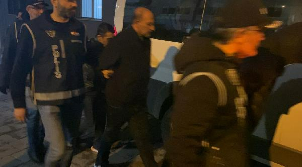 Çeşme'de 'kara para' aklama operasyonu! 6 gözaltı