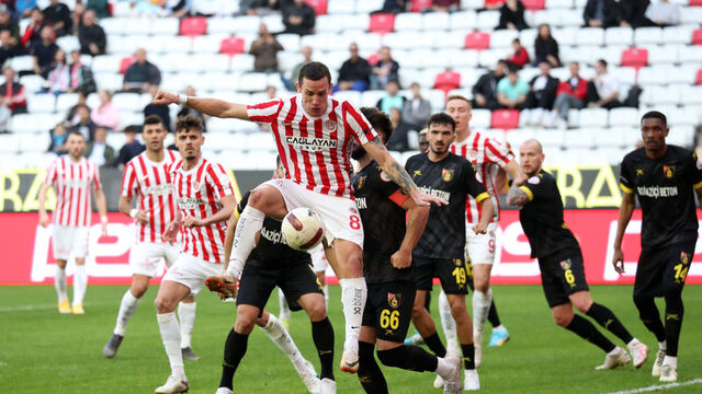 Antalya 2 dakikada 2 gol attı ama 90+9’da yıkıldı!