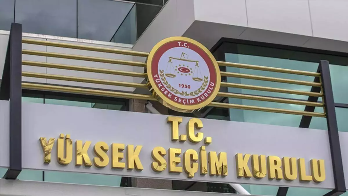 YSK, kesinleşen aday listelerini yayımladı