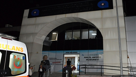 Huzurevinde bıçaklı saldırı: 2 ölü, 1 yaralı
