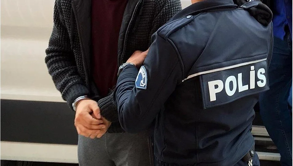 FETÖ'cü emniyet müdürü yakalandı