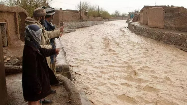 Afganistan'da Sel Felaketi: 344 Ölü ve Bin 600 Yaralı