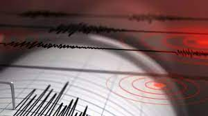 İzmir'de deprem!