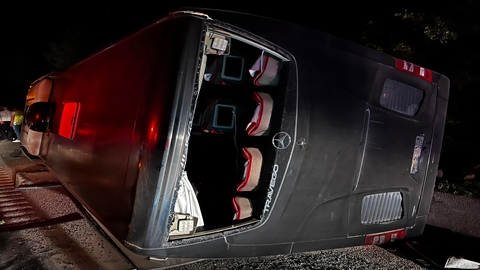 Kastamonu'da otobüs devrildi: 10 yaralı