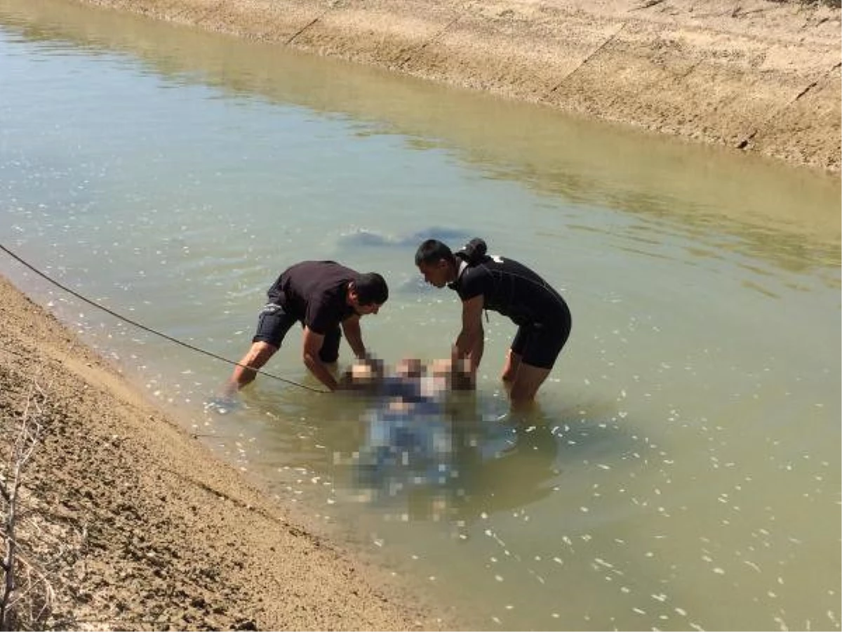 Mersin'de Sulama Kanalında Erkek Cesedi Bulundu