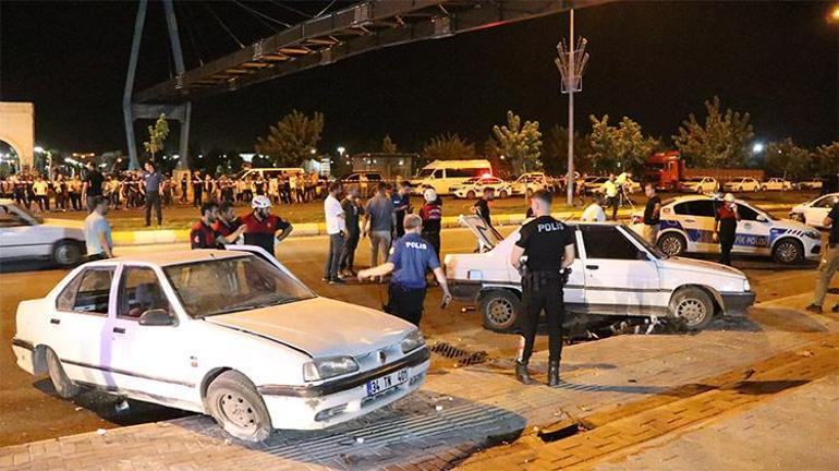 Otomobil Yayalara Çarptı: 5 Çocuk Öldü, 3 Yaralı