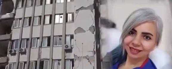 Depremde yıkılan hastanede eşini kaybeden vatandaş soruşturma izni vermeyen valiye kefen yolladı