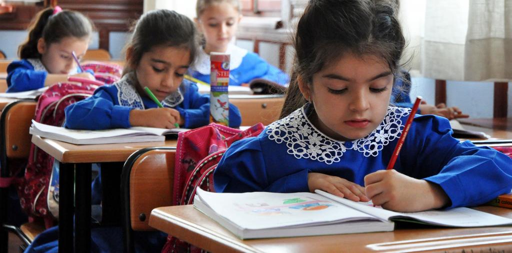 Okullarda ‘uyum’ programı bugün başladı