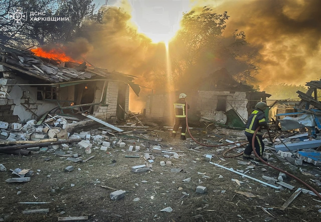 Rusya Ukrayna'yı Bombaladı: Kupyansk Alevler İçinde