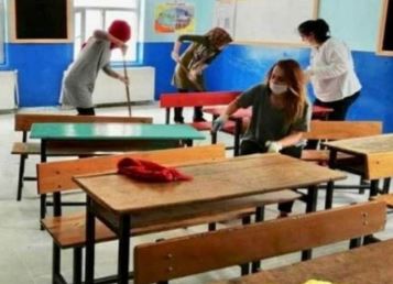 İYİ Parti'den okulların hijyen sorununa tepki