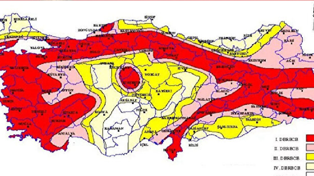 Afyonkarahisar'da Gece Yarısı Deprem Paniği!