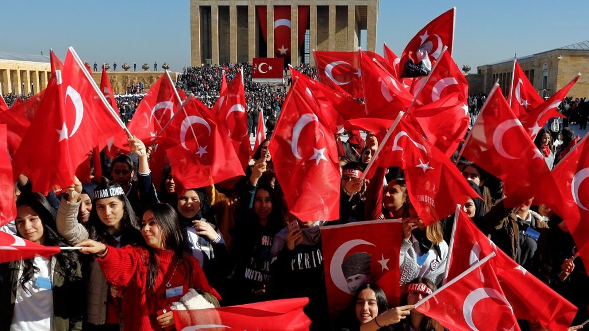 29 Ekim Cumhuriyet Bayramı  Kutlamaları Kısmen İptal Edildi