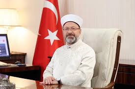 Diyanet İşleri Başkanı Erbaş’ın kızı ve damadına ayrıcalık skandalı