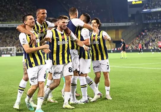 Fenerbahçe’de FETÖ krizi