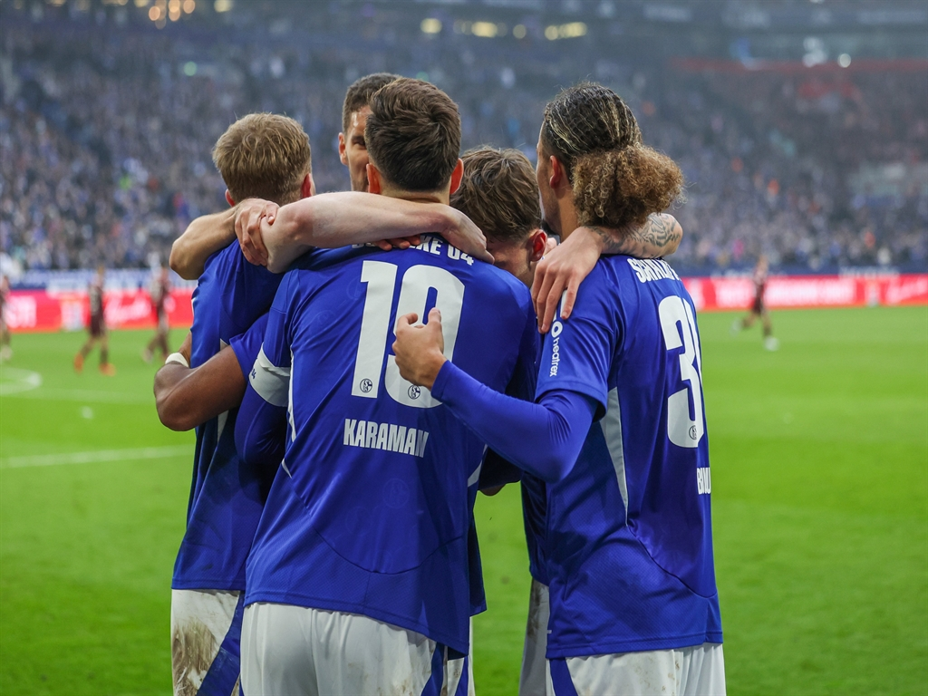Kenan Karaman Schalke'yi Kurtardı