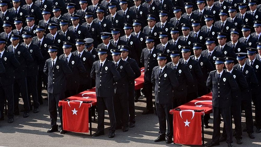 Emniyete 12 Bin Yeni Polis Alımı: İşte Detaylar