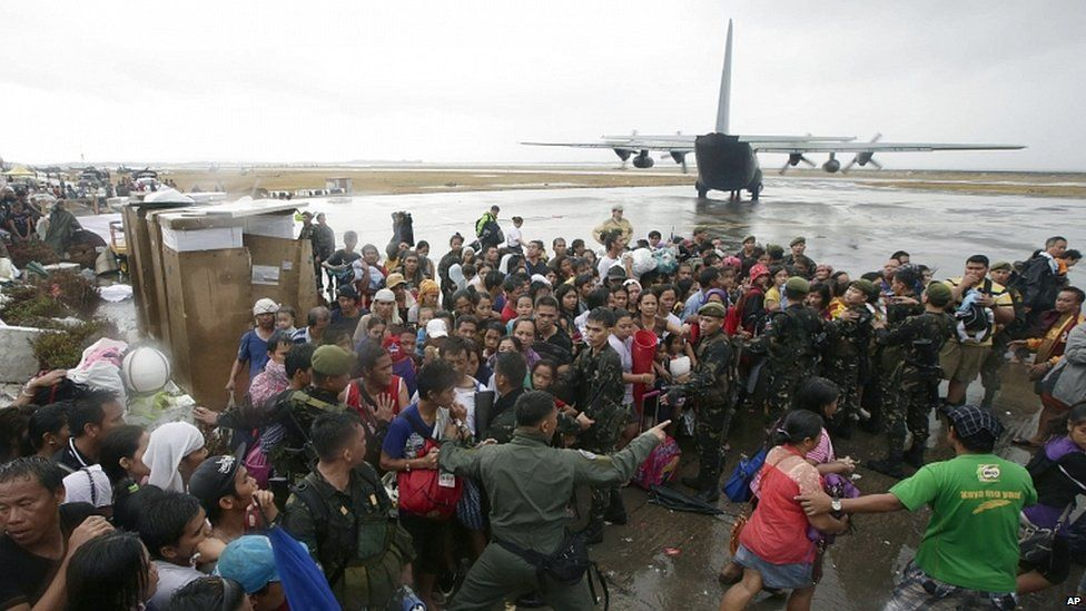 Filipinler'de 650 bin kişi tahliye edildi
