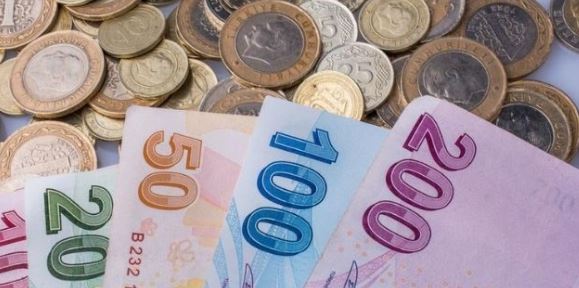 Ünlü iktisatçıdan asgari ücret açıklaması