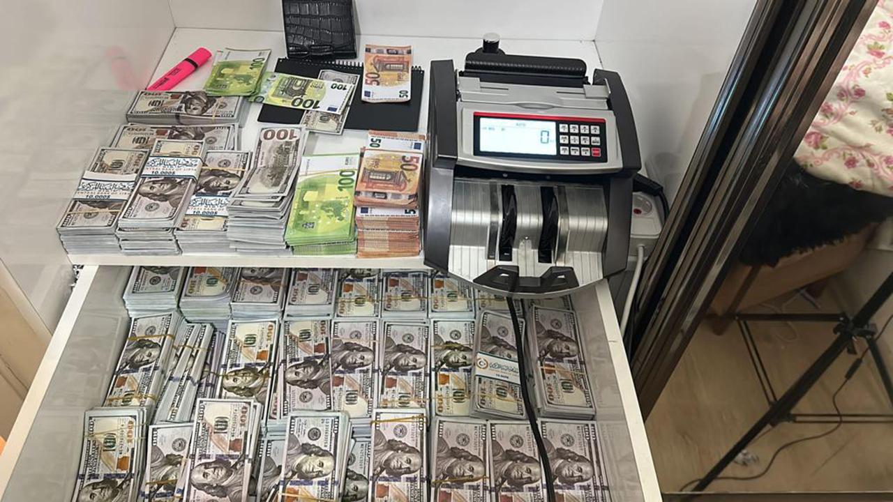 ATM ve Para Sayma Makinelerini Aldatan Sahte Para Operasyonu