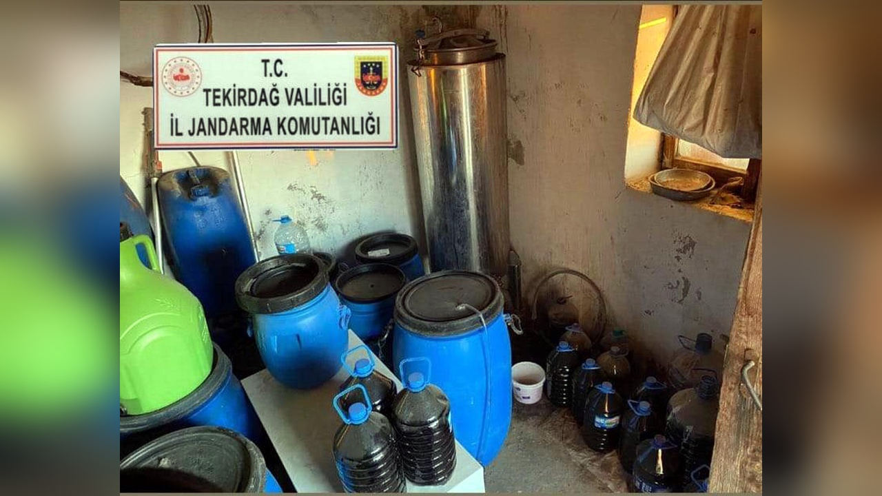 Şarköy'de dev sahte içki operasyonu: 1165 litre ele geçirildi