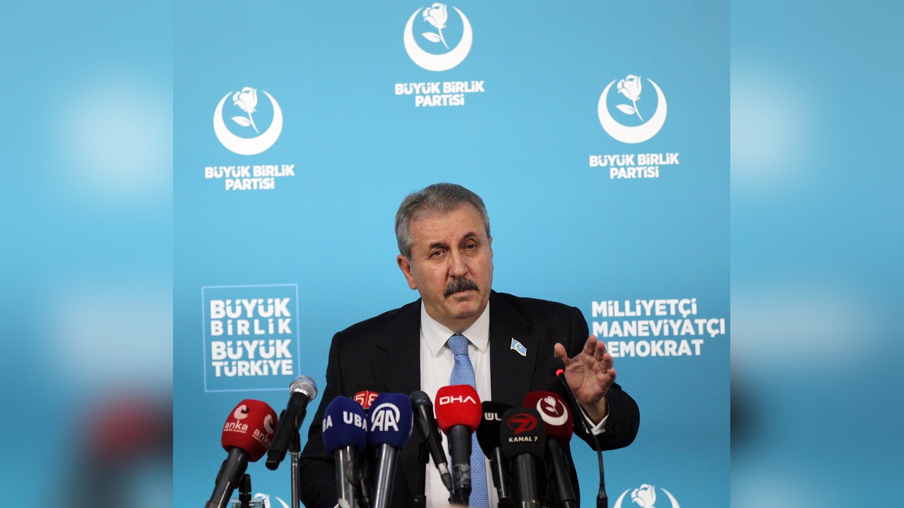 Suriye’de Türk ve Türkmen Varlığına Sahip Çıkma Zamanı