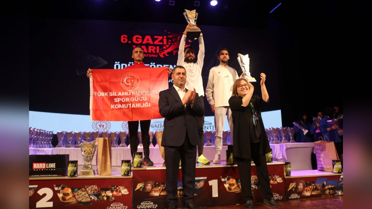 Gazi Yarı Maratonu'nda Ödüller Sahiplerini Buldu