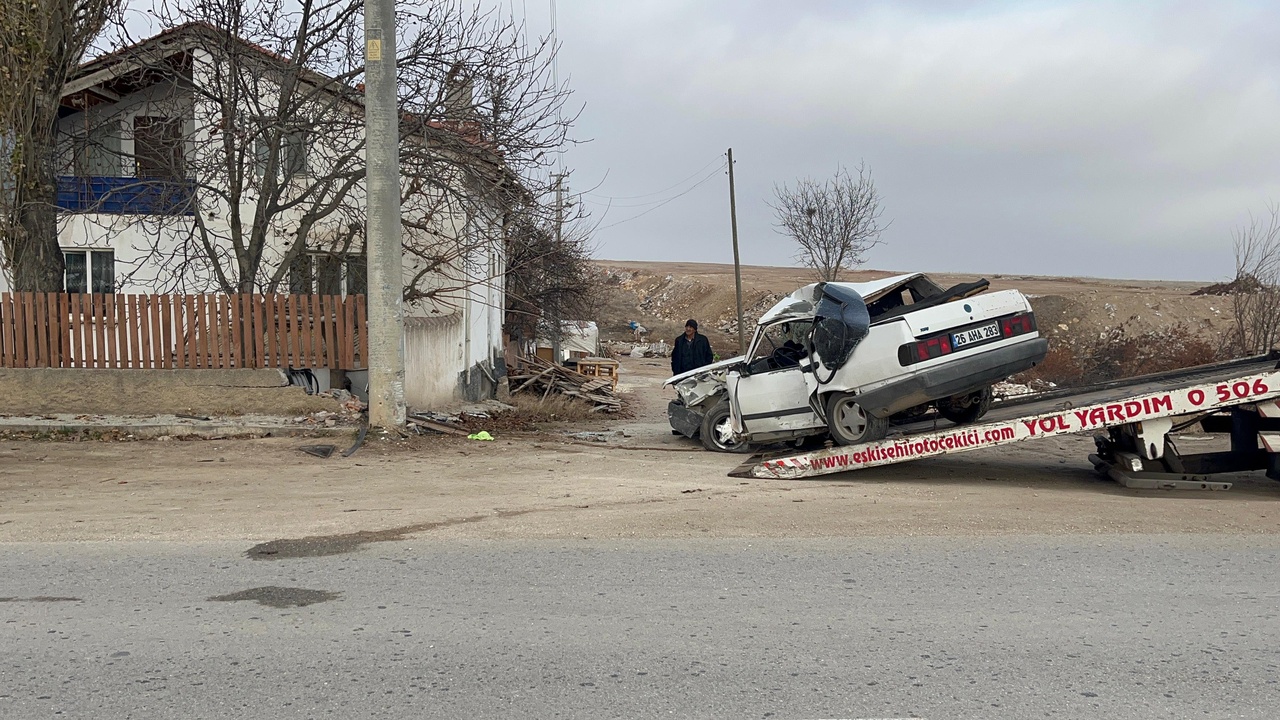 Genç sürücü Mert'in feci kazası güvenlik kamerasında