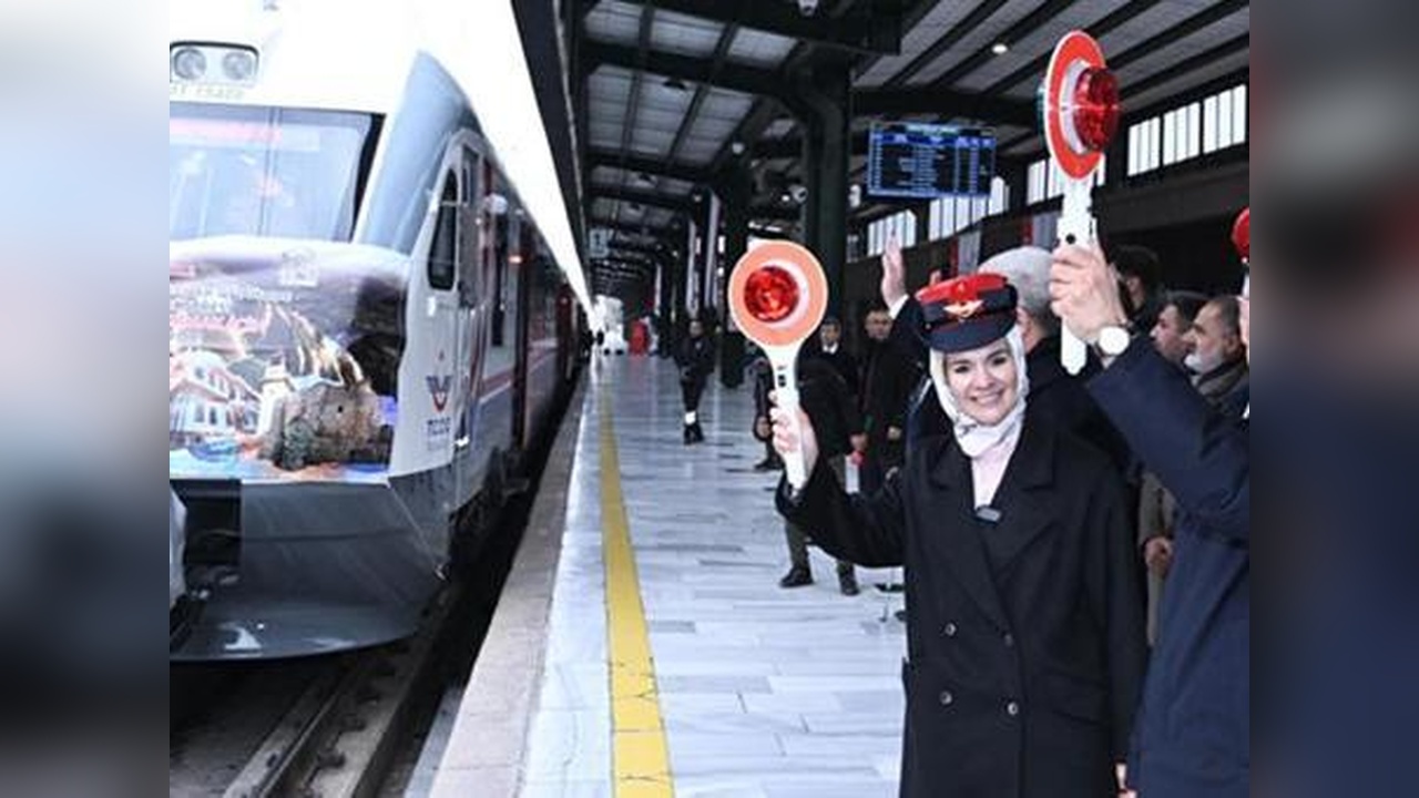 Engelli Bireyler İçin Unutulmaz Yolculuk: Turistik Tuz Ekspresi